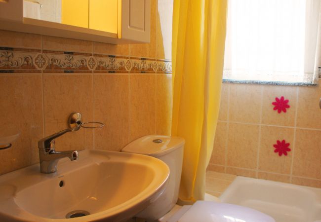 Rent by room in Gerês - Quarto - Casa da Igreja Rent by room in Gerês - Quarto - Casa da Igreja