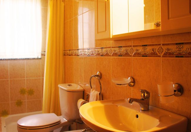 Rent by room in Gerês - Quarto - Casa da Igreja Rent by room in Gerês - Quarto - Casa da Igreja