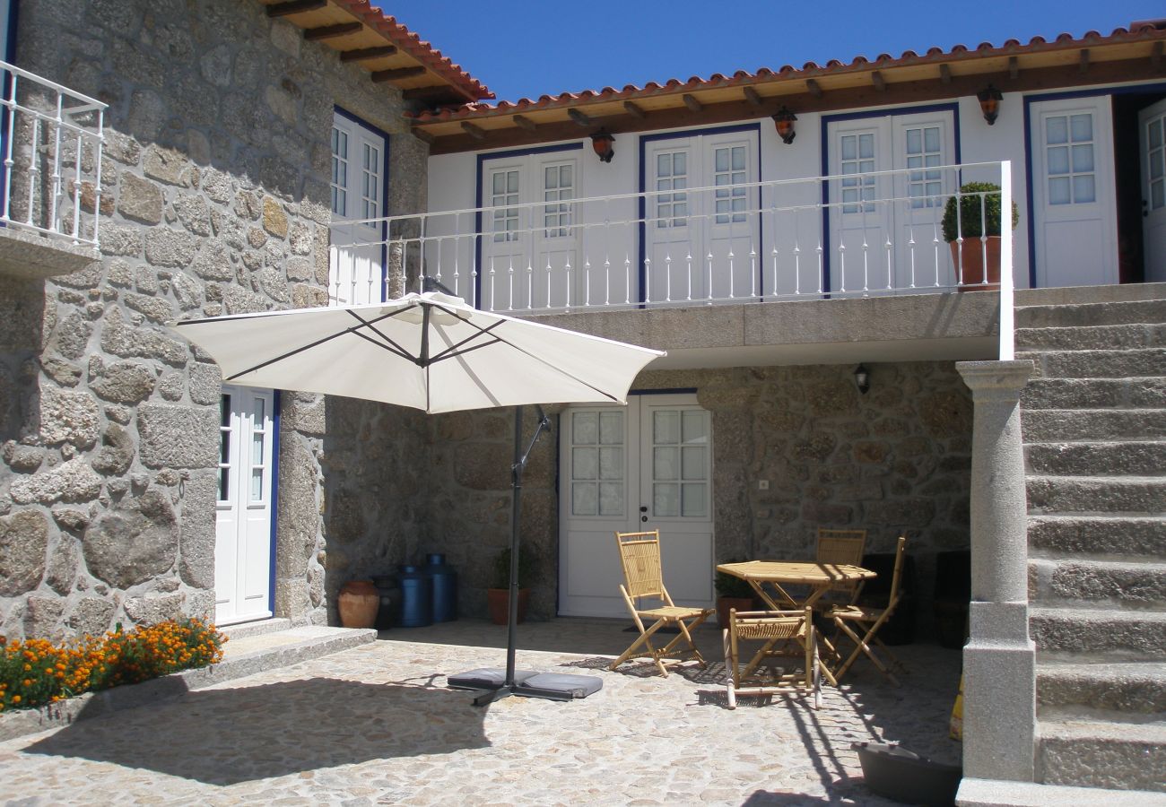 Cottage in Arcos de Valdevez - Eido do Carvalhoso