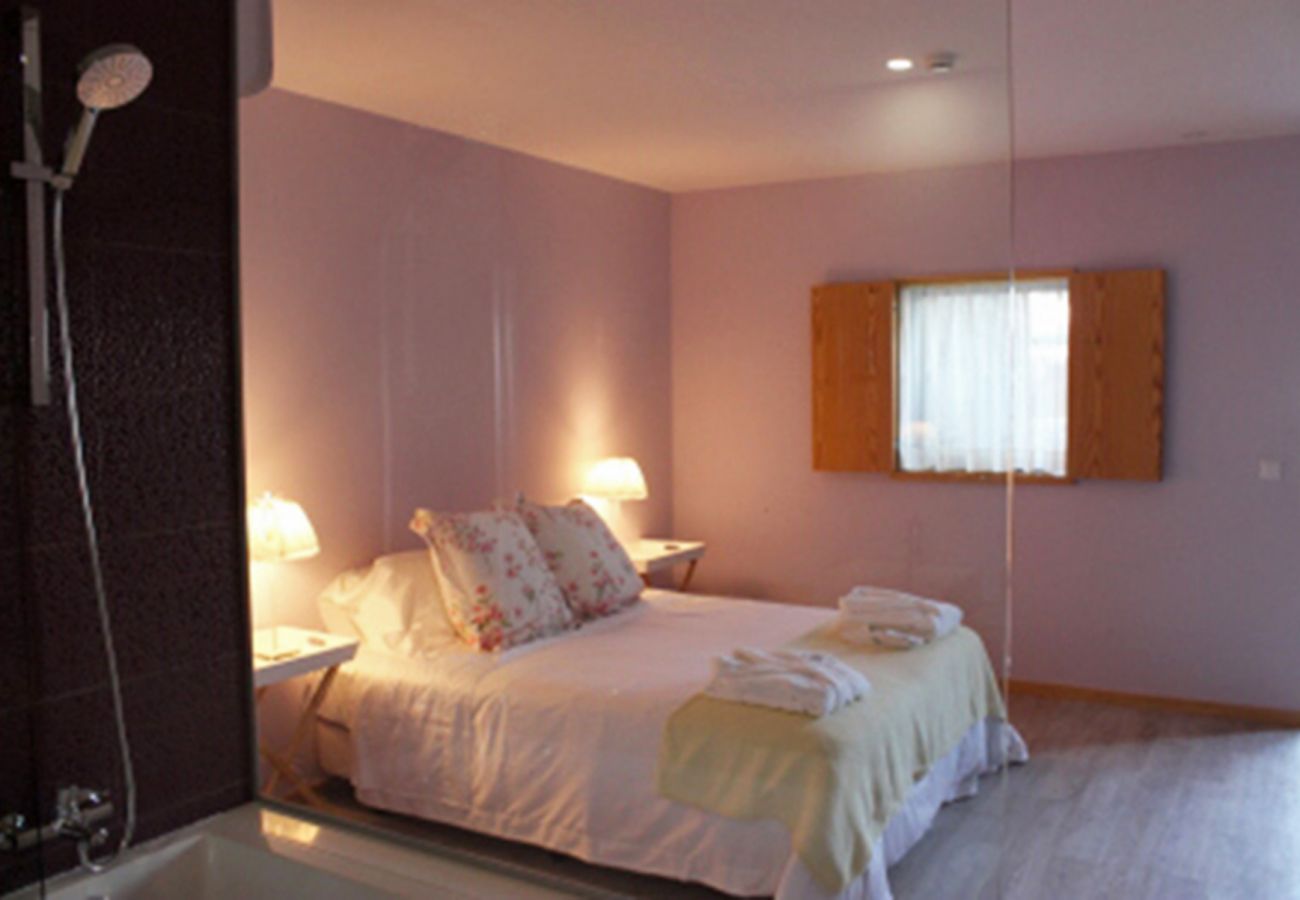 Rent by room in Arcos de Valdevez - Casas da Li - Quarto Alfazema