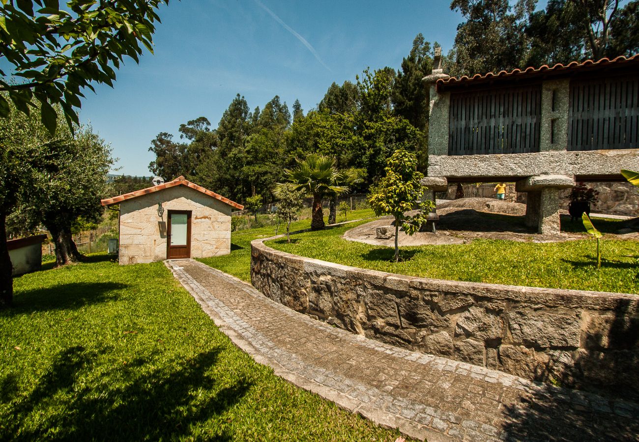 House in Arcos de Valdevez - Casa do Espigueiro T0- Quinta do Toural