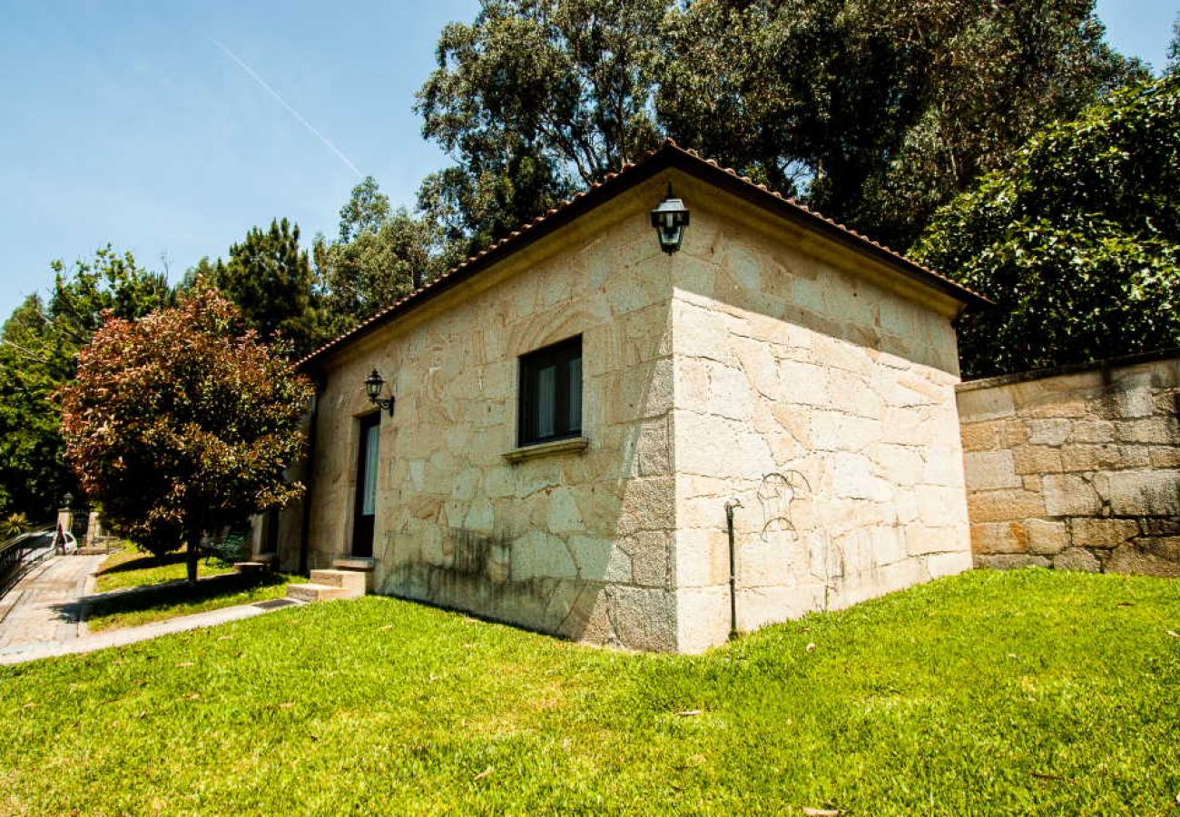 Bungalow in Arcos de Valdevez - Casa do Souto T1 - Quinta do Toural