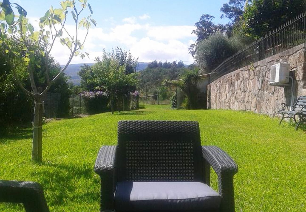 Bungalow in Arcos de Valdevez - Casa do Souto T1 - Quinta do Toural