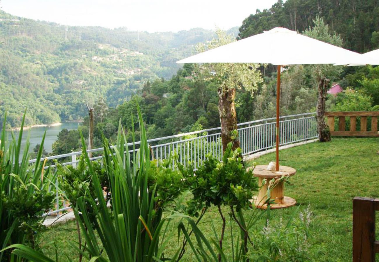 House in Gerês - Olival Braga