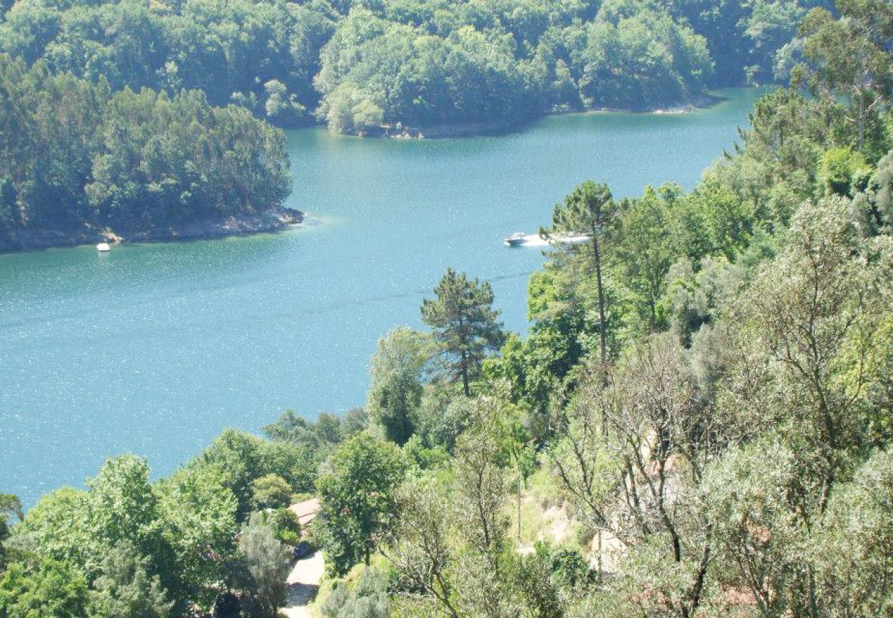 House in Gerês - Olival Porto