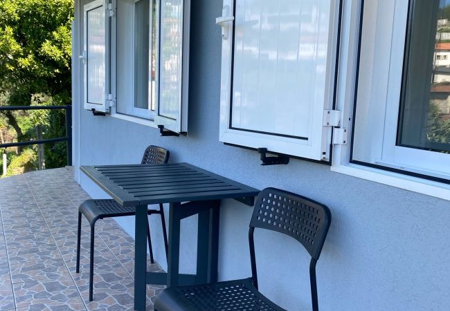 Rent by room in Gerês - Estúdio da Varanda Rent by room in Gerês - Estúdio da Varanda