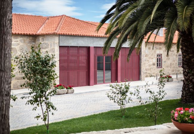 Rent by room in Amares - Quarto Duplo Standard - Casa Lata Rent by room in Amares - Quarto Duplo Standard - Casa Lata