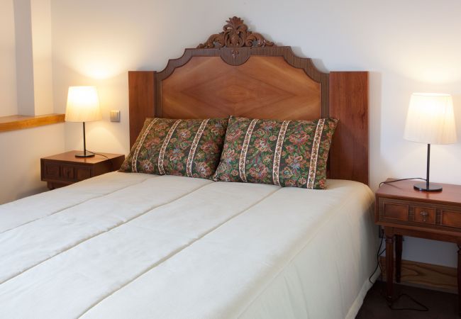 Rent by room in Amares - Quarto Duplo Standard - Casa Lata Rent by room in Amares - Quarto Duplo Standard - Casa Lata