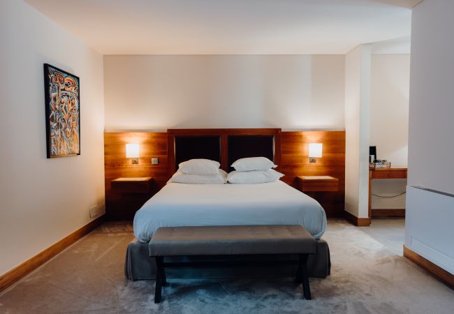 Rent by room in Amares - Quarto Duplo Standard - Casa Lata Rent by room in Amares - Quarto Duplo Standard - Casa Lata