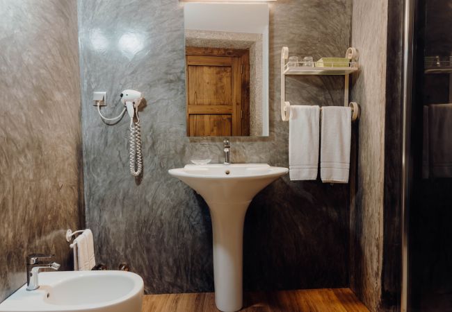 Cottage in Amares - Casa do Garrafas - Casa Lata Cottage in Amares - Casa do Garrafas - Casa Lata