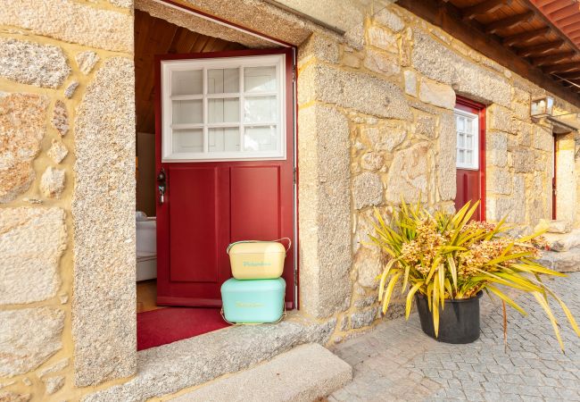 Rent by room in Amares - Suite 1 Casa do Rancho Rent by room in Amares - Suite 1 Casa do Rancho