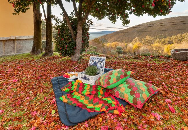 Rent by room in Amares - Suite 1 Casa do Rancho Rent by room in Amares - Suite 1 Casa do Rancho