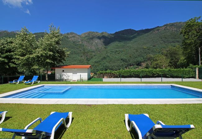 Bungalow/Linked villa in Gerês - Vivenda Príncipe  T1