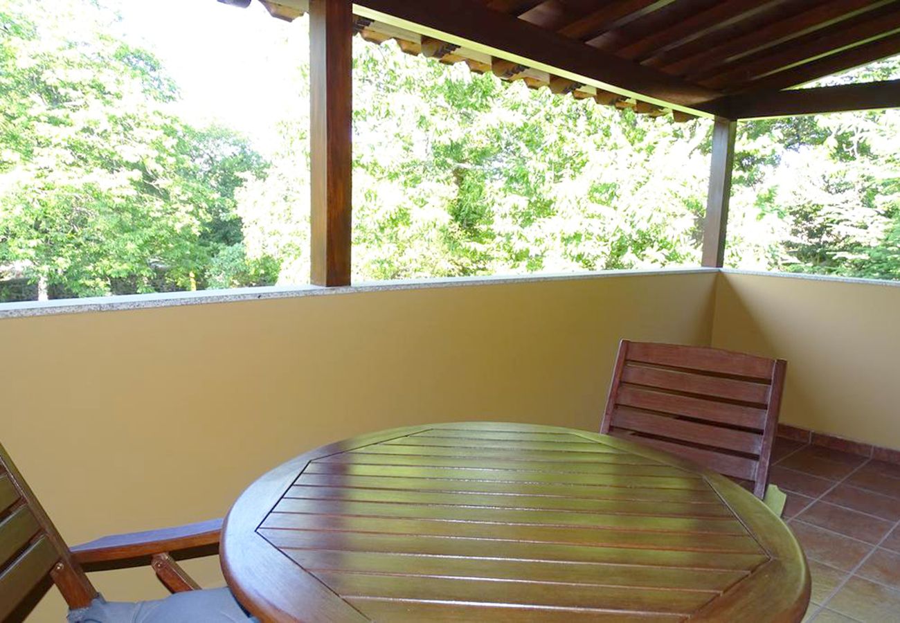 Rent by room in Amares - Quarto Duplo Especial Quinta Vale do Homem