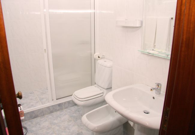 Rent by room in Campo do Gerês - Quarto Casa Parede Nova Rent by room in Campo do Gerês - Quarto Casa Parede Nova