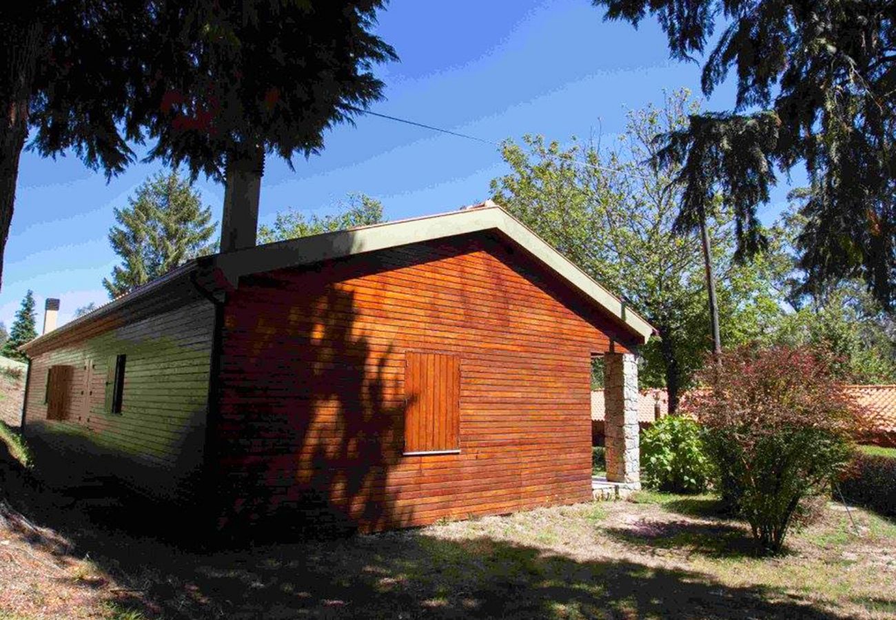 Bungalow in Campo do Gerês - Bungalow HI Gerês -  Pousada de Juventude