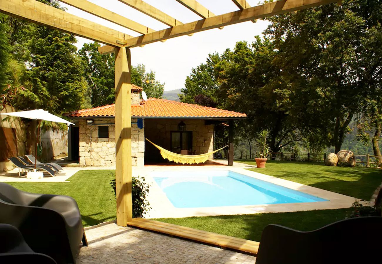 Cottage in Gerês - Casa da Terra