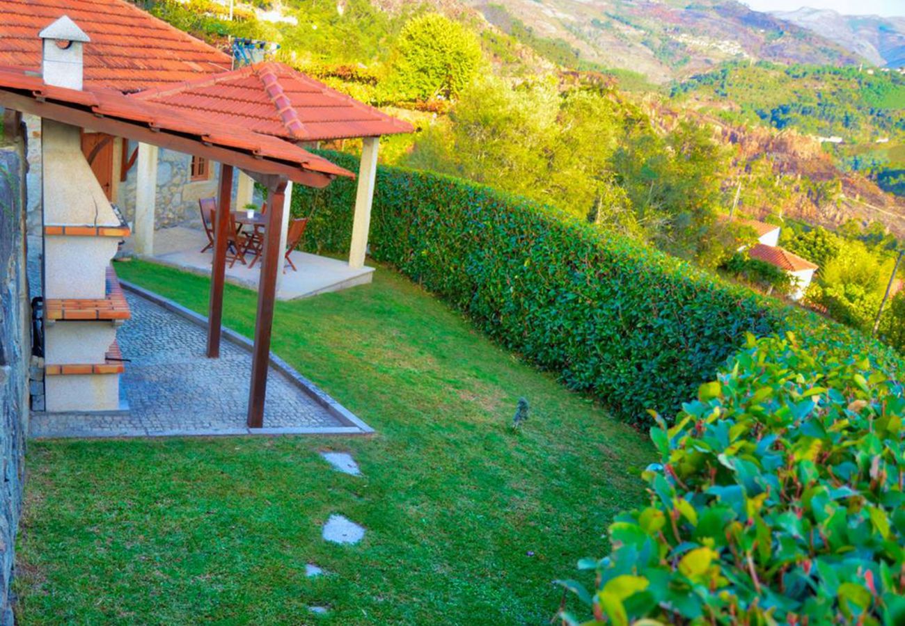 House in Arcos de Valdevez - Casa da Laranjeira