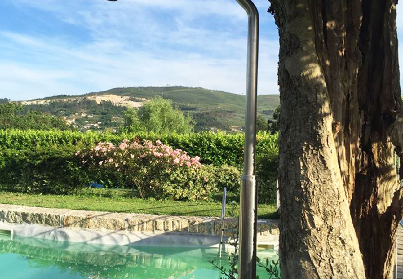 Rent by room in Póvoa de Lanhoso - Quarto Duplo - DM Turismo Rural