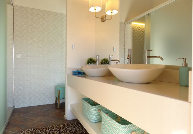 House in Vieira do Minho - Casa da Eira - Quinta Cercas da Costa House in Vieira do Minho - Casa da Eira - Quinta Cercas da Costa