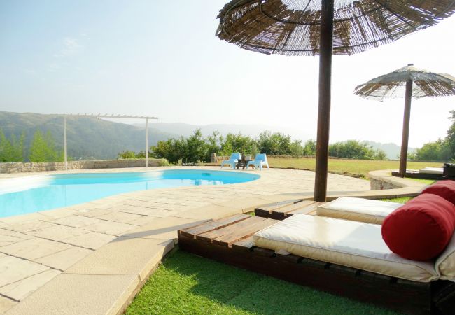 House in Vieira do Minho - Casa da Nogueira - Quinta Cercas da Costa House in Vieira do Minho - Casa da Nogueira - Quinta Cercas da Costa