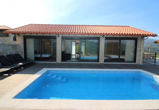 House in Terras de Bouro - Casa Teresa - Turismo Rural Peixoto House in Terras de Bouro - Casa Teresa - Turismo Rural Peixoto