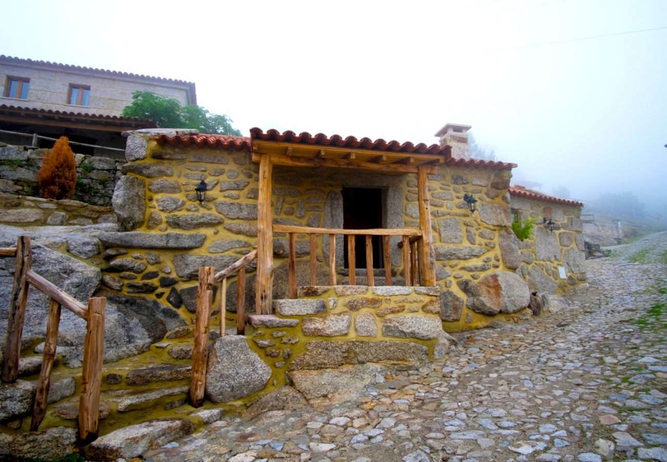 Cottage in Arcos de Valdevez - Casa do Carvalho - Arcos House