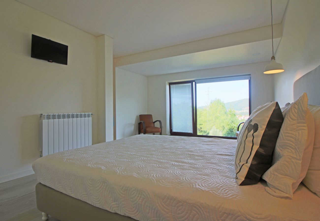 Cottage in Terras de Bouro - Casa Roupar