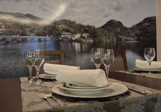 Rent by room in Gerês - Hotel S. Bento **** Quarto Duplo Deluxe Rent by room in Gerês - Hotel S. Bento **** Quarto Duplo Deluxe