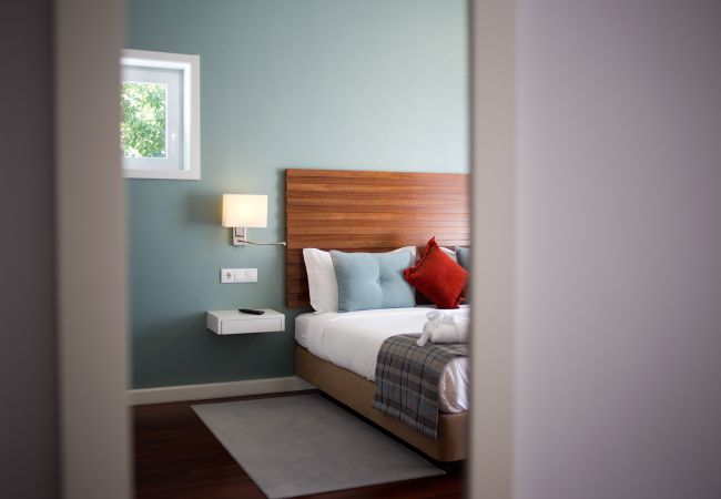 Rent by room in Gerês - Hotel S. Bento **** Quarto Duplo Hidromassagem Rent by room in Gerês - Hotel S. Bento **** Quarto Duplo Hidromassagem