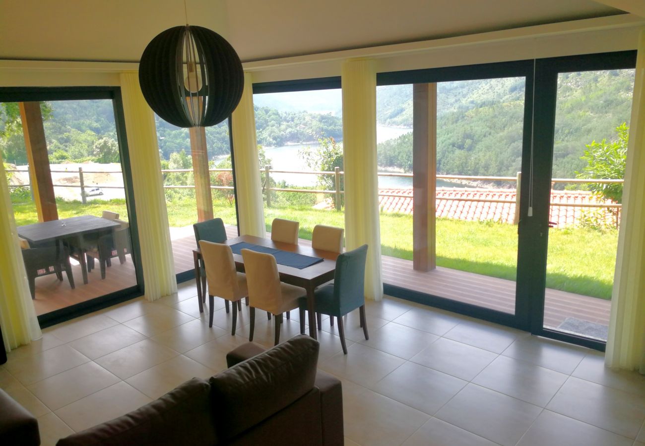 House in Vieira do Minho - DoBau Village T2