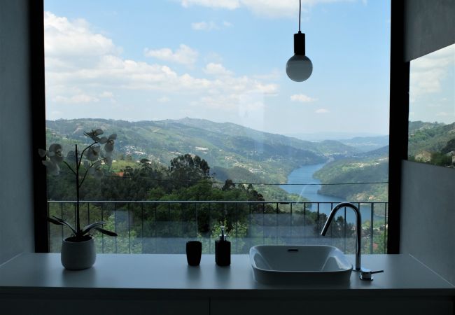 House in Vieira do Minho - Casa de S. Brás House in Vieira do Minho - Casa de S. Brás