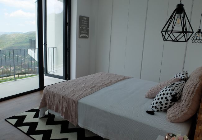 House in Vieira do Minho - Casa de S. Brás House in Vieira do Minho - Casa de S. Brás