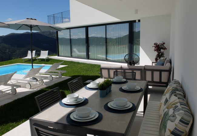 House in Vieira do Minho - Casa de S. Brás House in Vieira do Minho - Casa de S. Brás