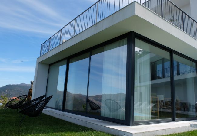 House in Vieira do Minho - Casa de S. Brás House in Vieira do Minho - Casa de S. Brás