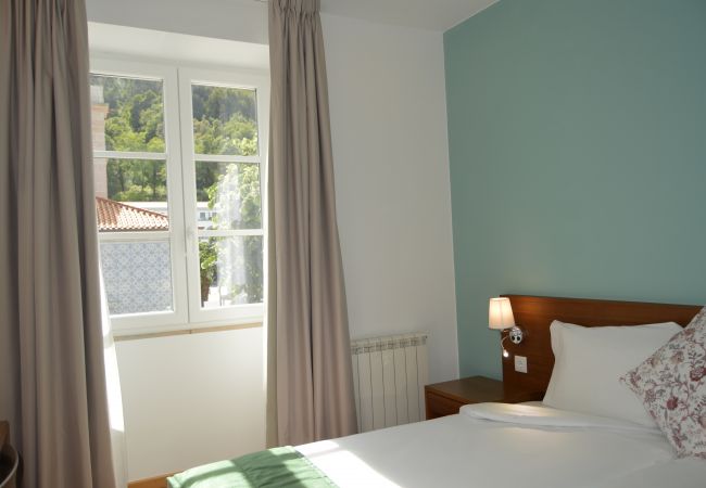 Rent by room in Gerês - Quarto - Casa São Bernardo de Claraval