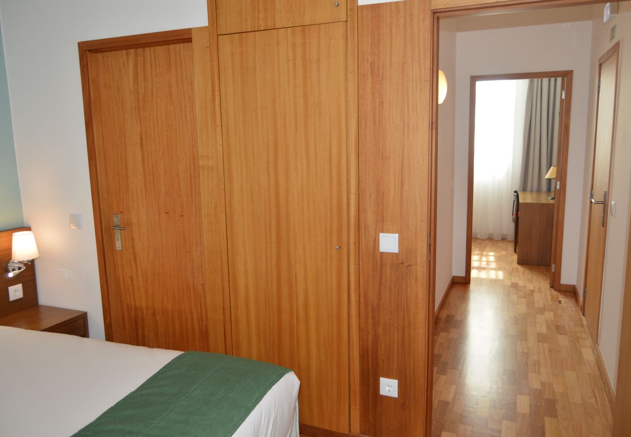 Rent by room in Gerês - Quarto Familiar - Casa São Bernardo de Claraval