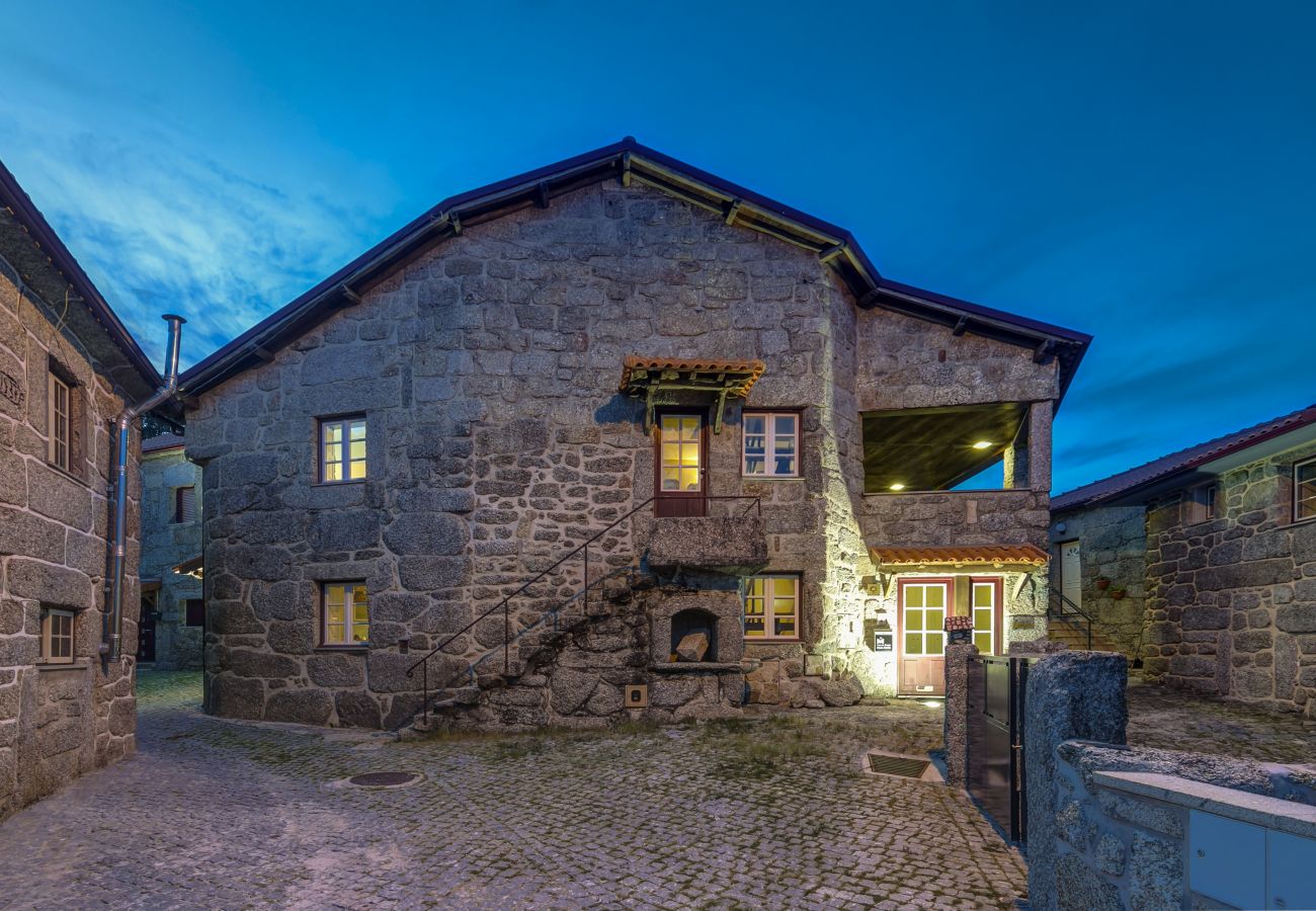 House in Terras de Bouro - Casa de Campo Monte Abades