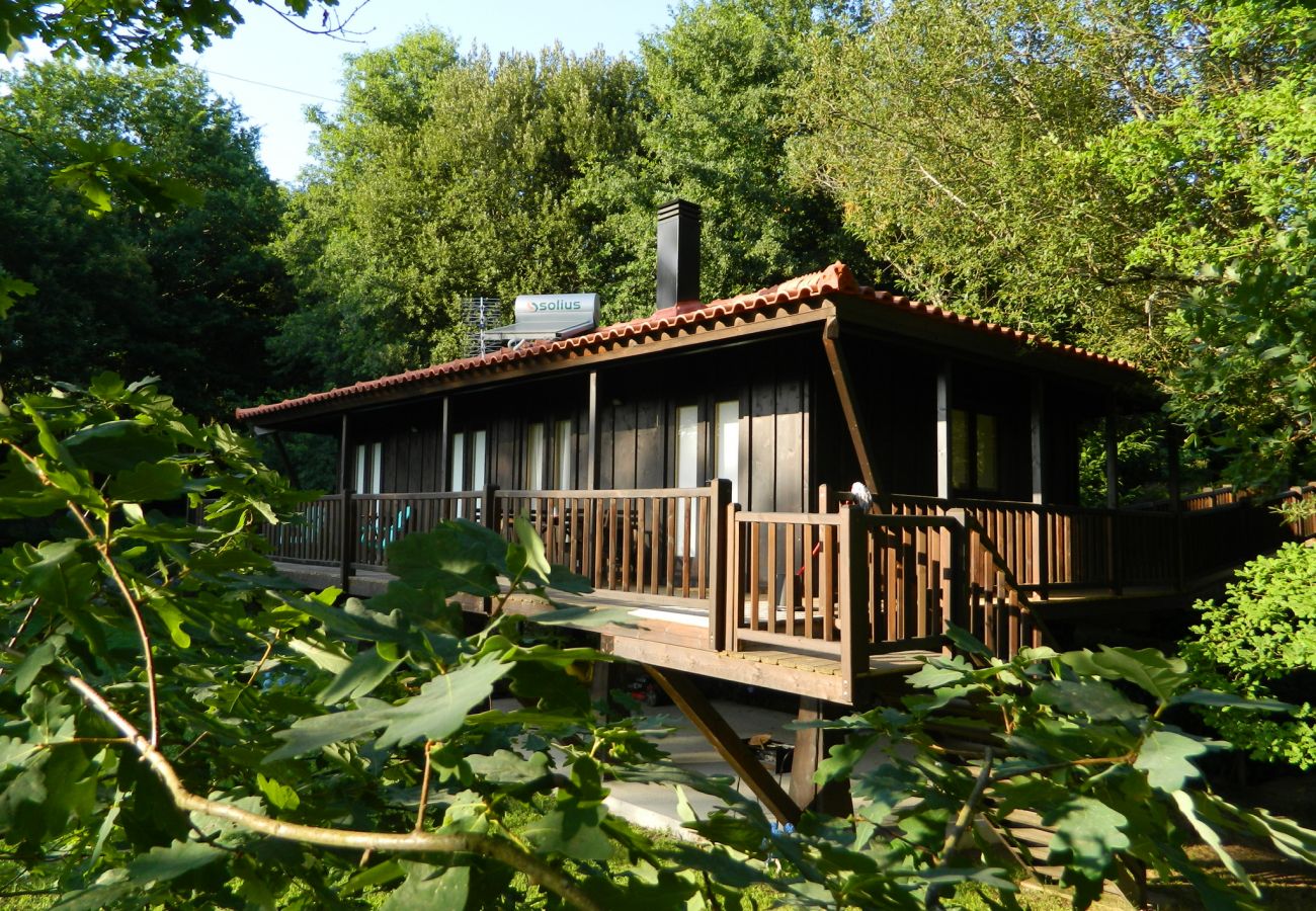 Bungalow in Arcos de Valdevez - Casa da Árvore - Quinta Lamosa