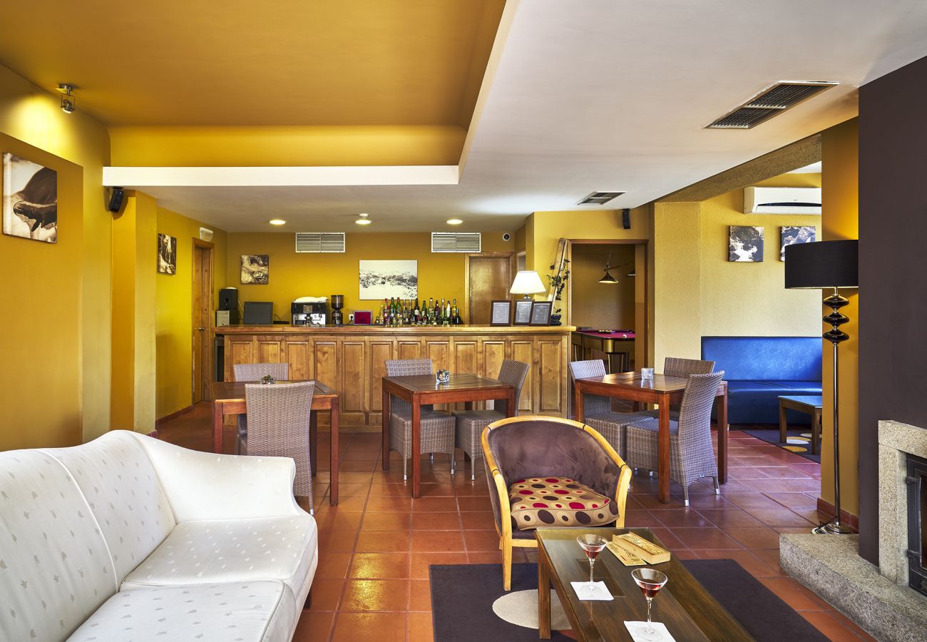 Rent by room in Castro Laboreiro - Hotel Castrum Villae - Quarto Triplo
