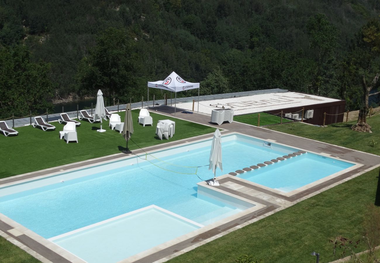 Rent by room in Vieira do Minho - DoBau Village - Quarto Hidromassagem
