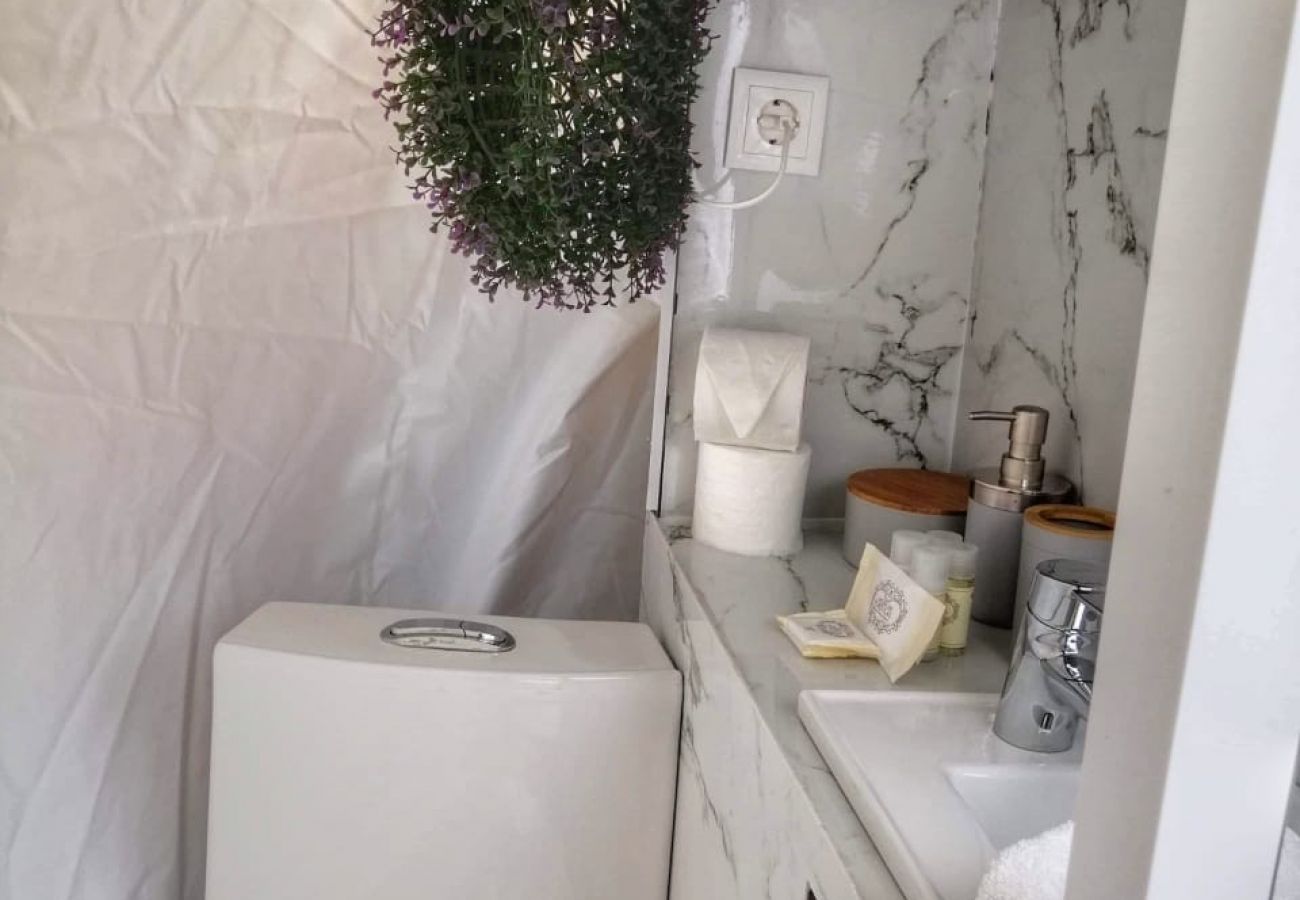 Rent by room in Vieira do Minho - O’bau Glamping Luna - DoBau Village
