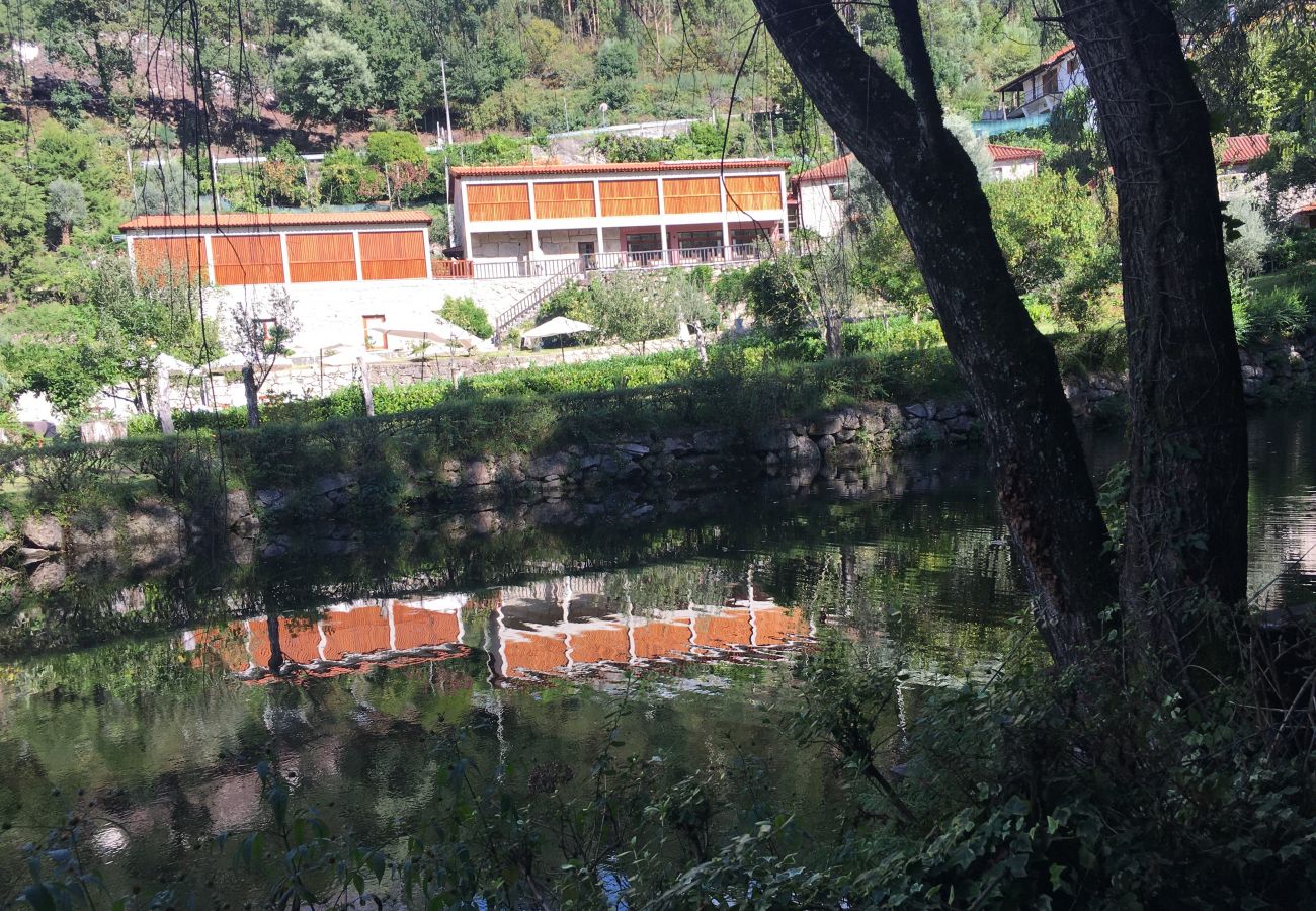 Rent by room in Vieira do Minho - Quarto Duplo Superior - Quinta de Barbêdo