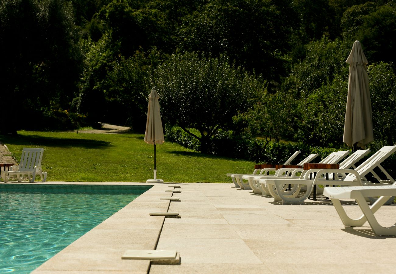 Rent by room in Vieira do Minho - Quarto Twin Superior - Quinta de Barbêdo