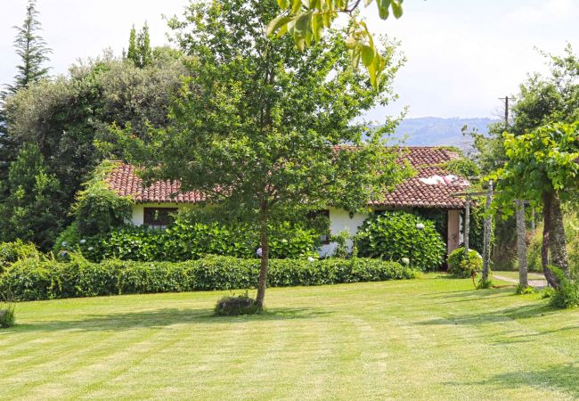 Farm stay in Arcos de Valdevez - Casinha da Eira - Quinta da Breia