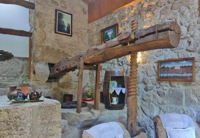 Cottage in Terras de Bouro - Casa Museu Lagar de Azeite