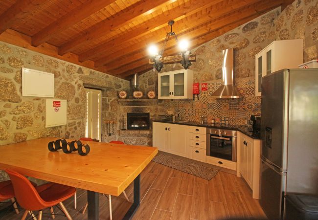 Cottage in Vila Verde - Quinta do Paço - Casa do Caseiro Cottage in Vila Verde - Quinta do Paço - Casa do Caseiro