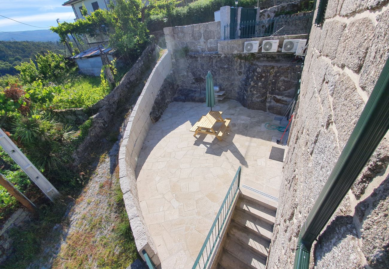 House in Vieira do Minho - Casa Souto do Monte - T2 “Vintage”