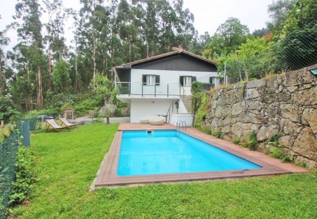 Villa/Dettached house in Vieira do Minho - Casa da Quintã