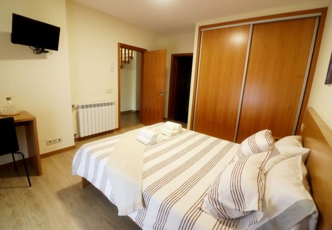 Rent by room in Campo do Gerês - Outeiro do Moinho - Quarto com vista Rent by room in Campo do Gerês - Outeiro do Moinho - Quarto com vista